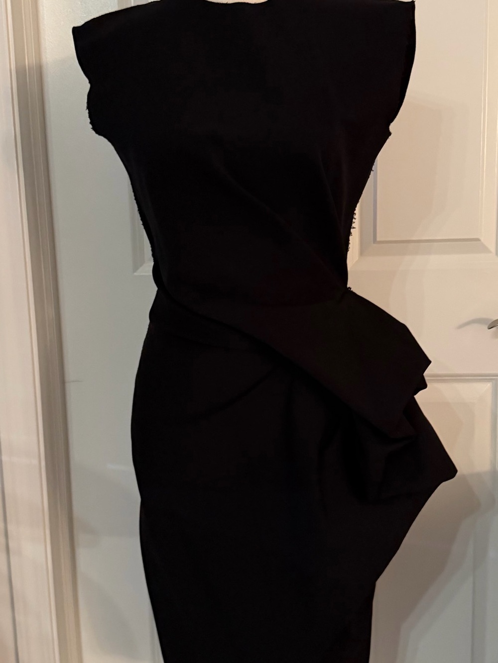 LANVIN RIVER 2009 BLACK FRONT DRAPED DRESS - FR 36 - Picture 8 of 11